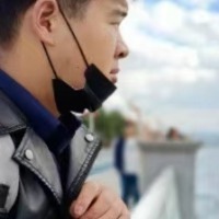 昆明Gay会员：认真是要...的头像