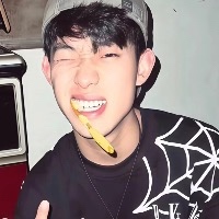 东莞Gay会员：蹩脚深情的头像